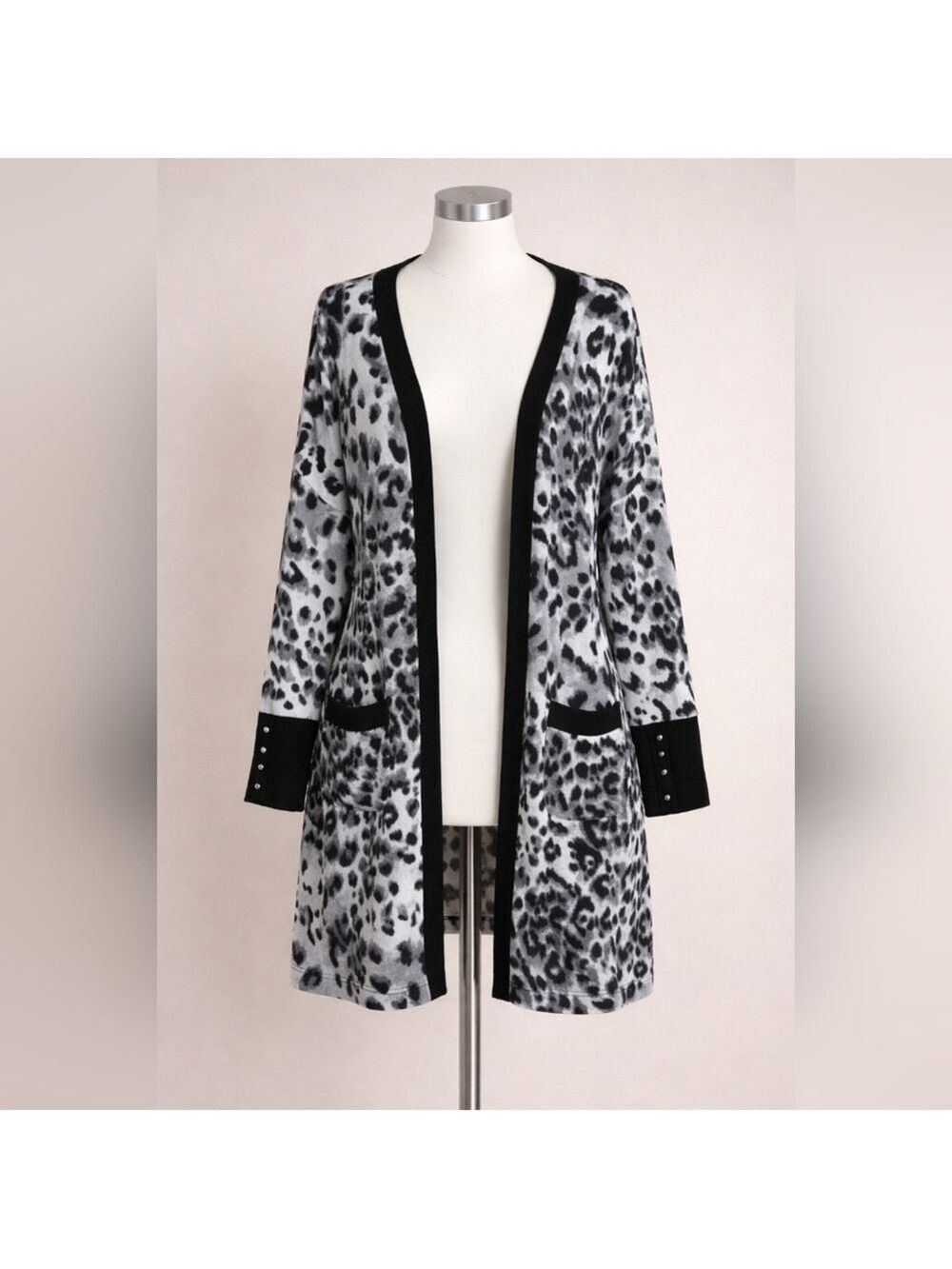 Womens Plus |Black & White Leopard-Print Open Cardigan Knit Sweater | c1